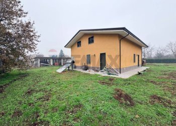 Casa all\'aperto - Villa Via Rocchi
snc, San Martino Valle Caudina - foto 5