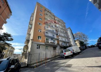 Edificio all\'aperto - Two-room apartment Via Michelangelo Naccherino
2, Napoli - photo 10