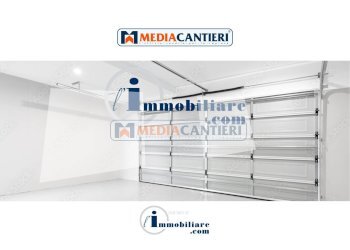 Foto 1 - Box VIA DEI MARRUCINI
 
21, Pescara - photo 1