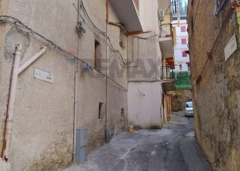 Edificio all\'aperto - Trilocale Cortile Pilieri
 
9, Palermo - foto 26