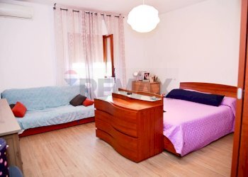 Camera / camera da letto - Casa semi indipendente via del Nocciolo
 
3 A, Carini - foto 5