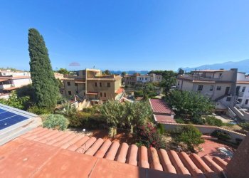 Edificio all\'aperto - Casa semi indipendente via del Nocciolo
 
3 A, Carini - foto 22