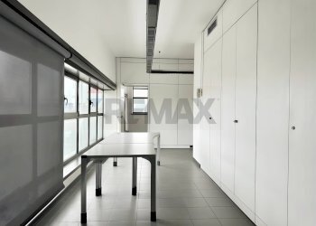 Hall / corridoio - Ufficio via Zacchetti
 
6, Reggio nell'Emilia - foto 20