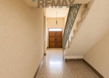 Hall / corridoio - Casa indipendente VIA ANDROMACA
 
6, Trapani - foto 33