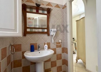 Bagno - Casa semi indipendente VIA SAN CRISTOFORO
 
8, Trapani - foto 59