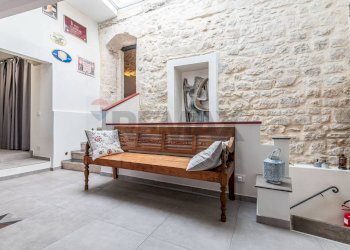 Scale - Casa indipendente Via Salita Ventimiglia
 
6, Ragusa - foto 3