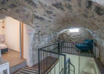 Scale - Casa indipendente Via Salita Ventimiglia
 
6, Ragusa - foto 21