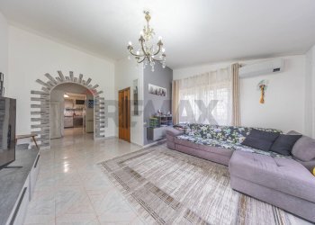 Soggiorno - Appartamento Via Ettore Scandale
117, Roma - foto 8