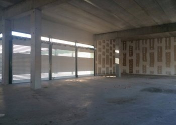 Foto 1 - Warehouse via forti
 
1, Pisa - photo 1
