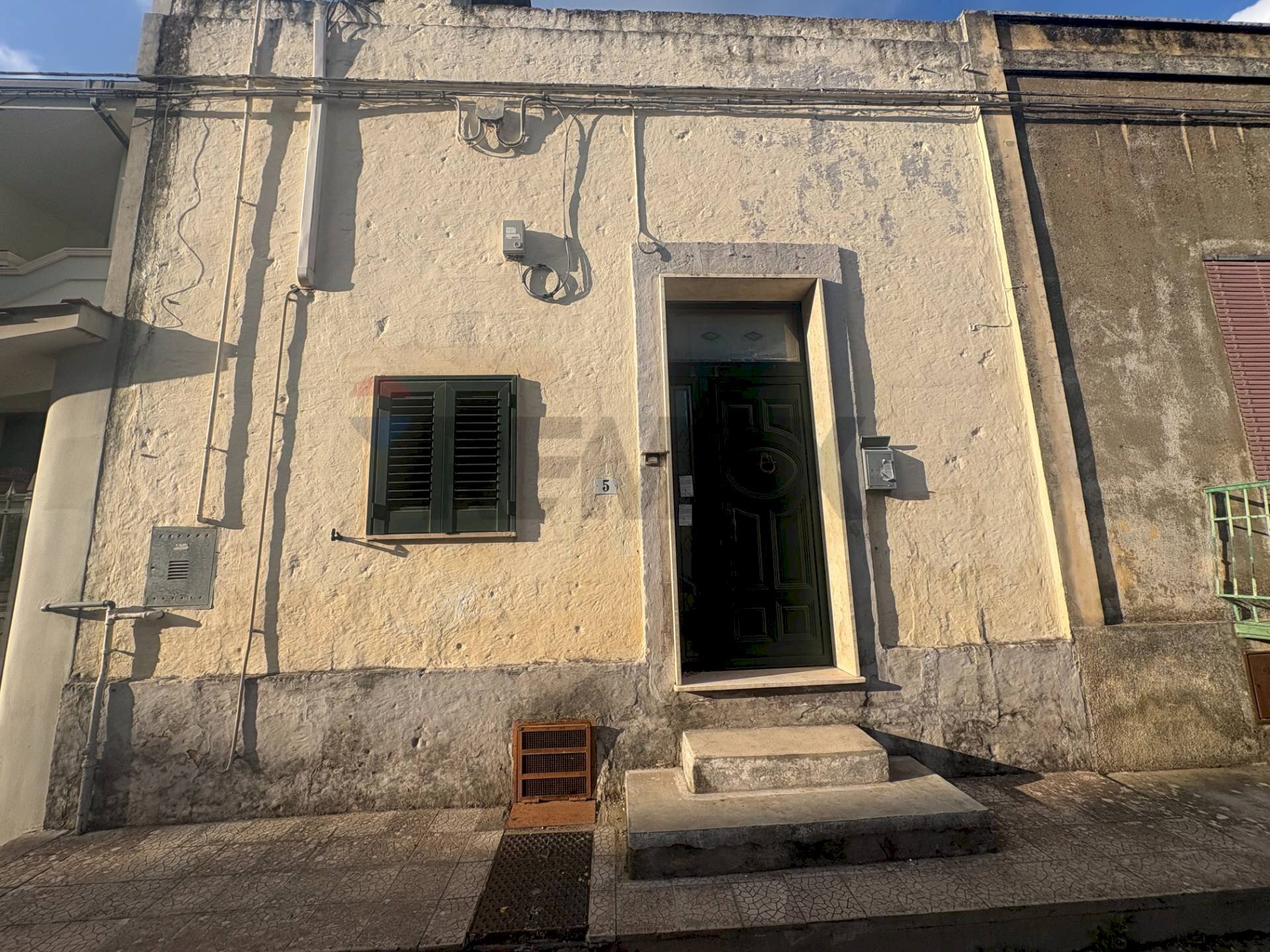 Edificio all\'aperto - Casa indipendente Via Martiri della Resistenza
 
5, Torre Santa Susanna - foto 1