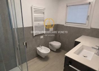 Foto 9 - Quadrilocale Viale Oriente
 
106, Jesolo - foto 9