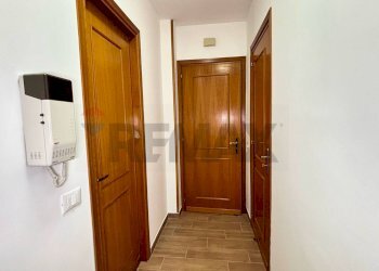 Hall / corridoio - Quadrilocale Via Pietro Villasevaglios
 
18, Palermo - foto 18