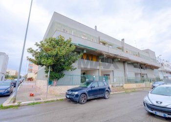 Edificio all\'aperto - Villa a Schiera Carlo Cattaneo
 
2, Casamassima - foto 1