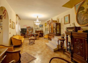 Soggiorno - Villa a Schiera Carlo Cattaneo
 
2, Casamassima - foto 2