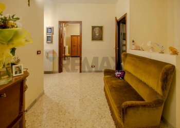 Hall / corridoio - Villa a Schiera Carlo Cattaneo
 
2, Casamassima - foto 9