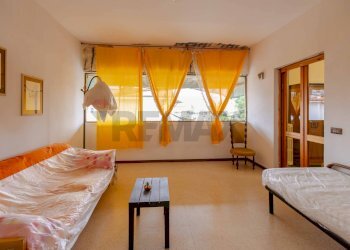 Camera / camera da letto - Villa a Schiera Carlo Cattaneo
 
2, Casamassima - foto 13