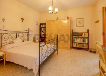 Camera / camera da letto - Villa a Schiera Carlo Cattaneo
 
2, Casamassima - foto 15