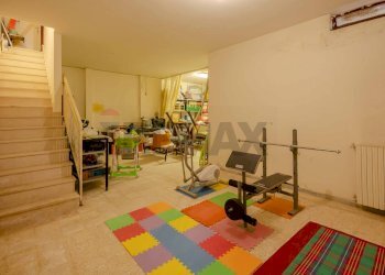 Palestra - Villa a Schiera Carlo Cattaneo
 
2, Casamassima - foto 18