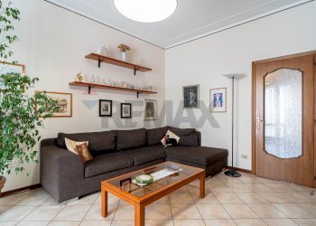 Soggiorno - Apartment Via De Gasperi
 
6, Collecchio - photo 16