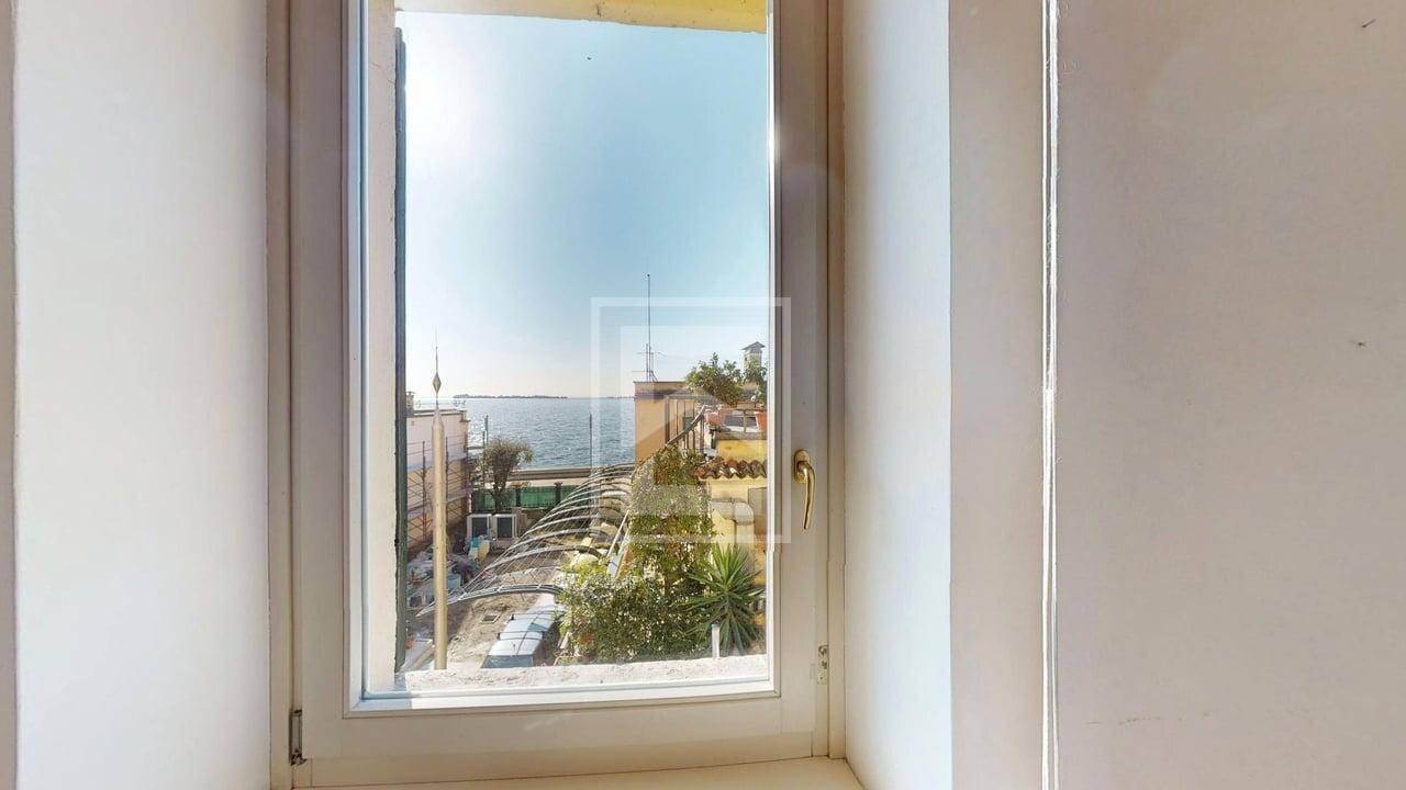 Foto 2 - Appartamento corso Zanardelli
 
44, Gardone Riviera - foto 2