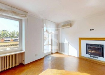 Foto 1 - Appartamento corso Zanardelli
 
44, Gardone Riviera - foto 1