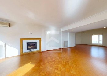 Foto 5 - Appartamento corso Zanardelli
 
44, Gardone Riviera - foto 5