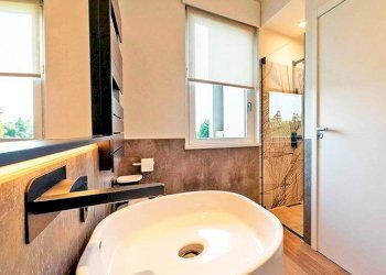 Bagno - One-room apartment via Maj, Bergamo - photo 12