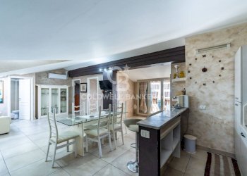 Foto 9 - Trilocale via spiaggia
 
115, Mascali - foto 9