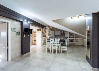 Foto 12 - Trilocale via spiaggia
 
115, Mascali - foto 12