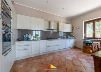 Cucina - Villa Frazione Ruata Eandi, Saluzzo - photo 19