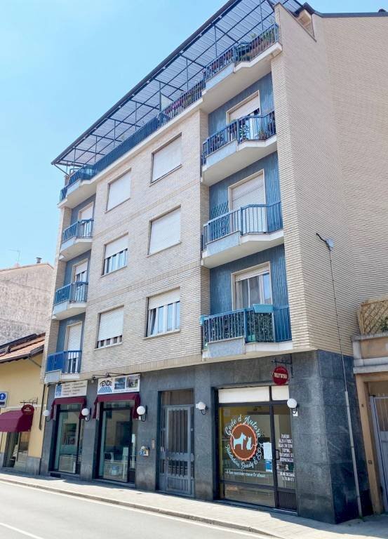 Facciata - Three-room apartment via Generale Giuseppe Perotti, 10, Grugliasco - photo 1