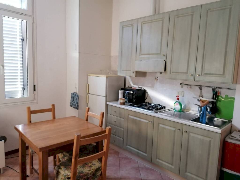 Cucina - Monolocale via delle Belle Arti, Bologna (zona Irnerio) - foto 1
