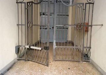 Interno palazzo - Monolocale via delle Belle Arti, Bologna (zona Irnerio) - foto 3