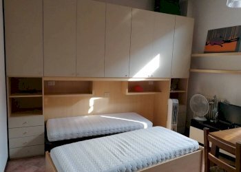 Camera da letto - Monolocale via delle Belle Arti, Bologna (zona Irnerio) - foto 12