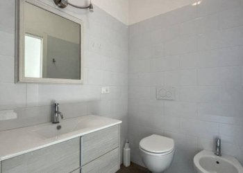 Bagno - Trilocale via Salaria, 95, Roma - foto 20