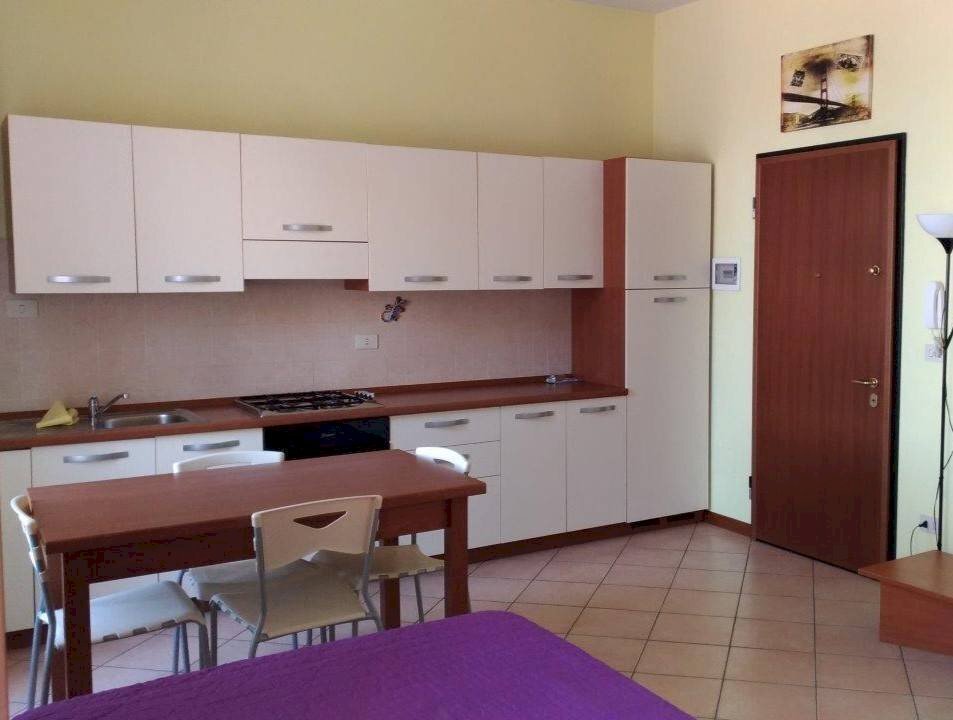 Cucina - One-room apartment via Emilia Est, 50, Parma (neighborhood San Lazzaro) - photo 3