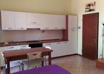 Cucina - One-room apartment via Emilia Est, 50, Parma (neighborhood San Lazzaro) - photo 3
