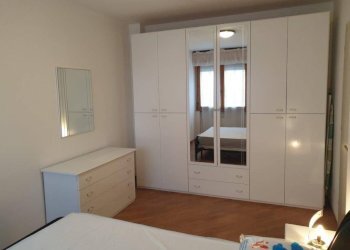 Camera da letto - Two-room apartment piazza Giuseppina Strepponi, 15, Parma - photo 21