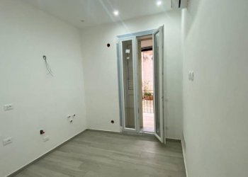 Salone - Two-room apartment via Manderino, Palermo (neighborhood Sferracavallo) - photo 6