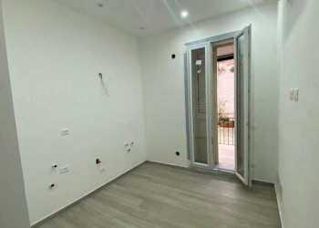 Salone - Two-room apartment via Manderino, Palermo (neighborhood Sferracavallo) - photo 7