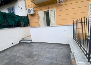 Terrazzo - Two-room apartment via Manderino, Palermo (neighborhood Sferracavallo) - photo 1