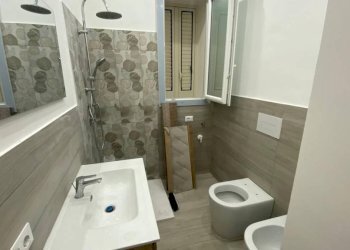 Bagno - Two-room apartment via Manderino, Palermo (neighborhood Sferracavallo) - photo 10