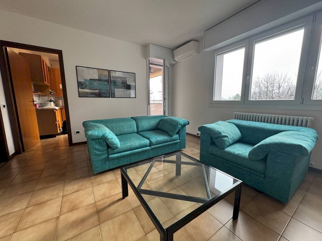 Salone - Quadrilocale via Belvedere, 11, Zola Predosa - foto 1