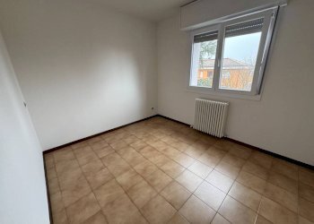 Camera da letto - Quadrilocale via Belvedere, 11, Zola Predosa - foto 22