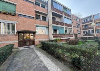 Facciata - Quadrilocale via Wolfgang Amadeus Mozart, 13, Bologna (zona Barca) - foto 1