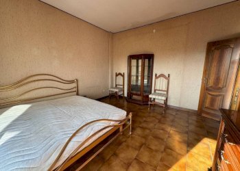 Camera da letto - Quadrilocale via Wolfgang Amadeus Mozart, 13, Bologna (zona Barca) - foto 8