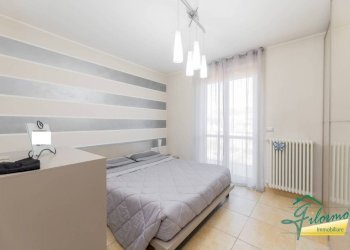 Camera da letto - Appartamento strada Marsè, Moncalieri - foto 13