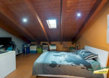 Camera da letto - Appartamento strada Marsè, Moncalieri - foto 22