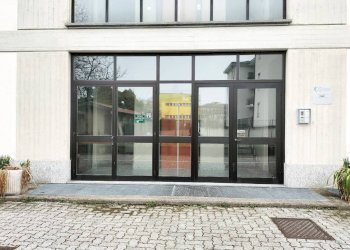 Facciata - Warehouse via Luigi Mercantini, 15, Varese - photo 6