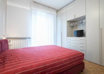 Camera da letto - Quadrilocale via Gian Battista Monti, 20, Genova (zona Sampierdarena) - foto 20